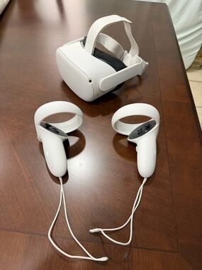 Meta Quest 2 128GB All-in-One Virtual Reality Gaming System